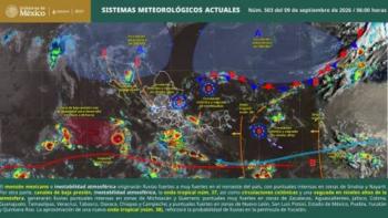 Lowell se degrada a tormenta tropical tras impacto en Haw&aacute;i
