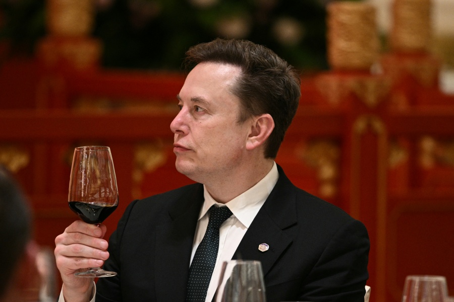 Elon Musk amenaza con acciones legales por un documental sobre su vida