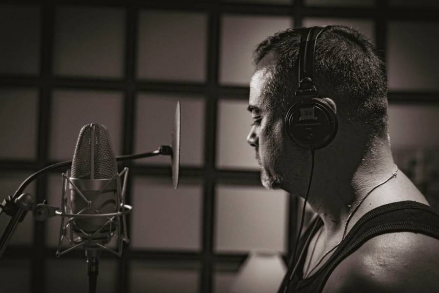 ‘Nach y M&eacute;xico: una noche de rap, poes&iacute;a y conexi&oacute;n con miles de fans’