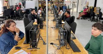 M&aacute;s de 11 mil personas presentaron este fin de semana el examen SABER SECTEI para acreditar su bachillerato