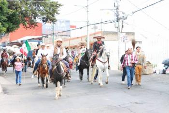 Cabalgata re&uacute;ne a m&aacute;s de 200 jinetes y cinco mil participantes en La Magdalena Contreras