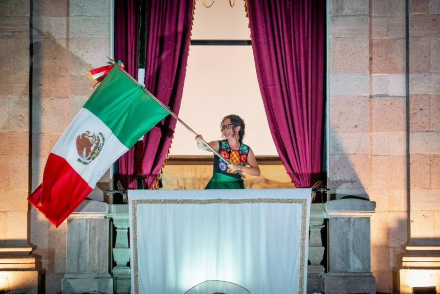 Tlalpan re&uacute;ne a 12 mil 500 personas durante celebraci&oacute;n del Grito de Independencia