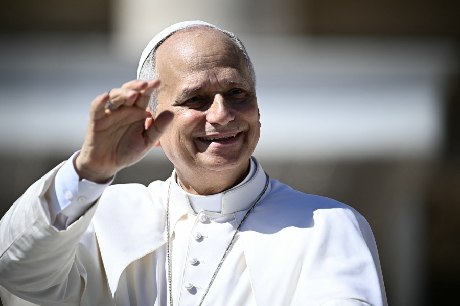 El papa advierte contra la creciente dependencia de los algoritmos