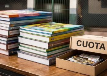 Denuncian primaria que condiciona entrega de libros a cambio de pago de cuota escolar en Los Mochis