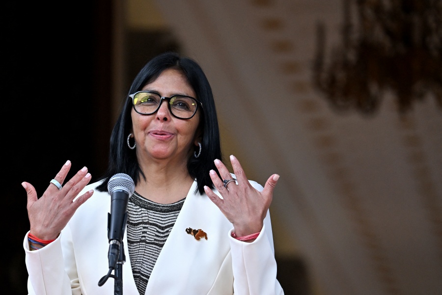 Presidenta de Venezuela recibe a HRW tras años de ausencia en el país 