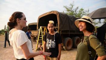 Angelina Jolie impulsa conservaci&oacute;n y desarrollo comunitario en Camboya a trav&eacute;s de la Fundaci&oacute;n Maddox