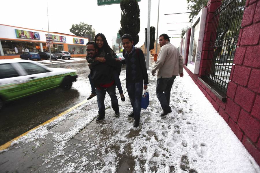 Lluvias provocan deslaves, inundaciones y da&ntilde;os en distintos puntos de Hidalgo