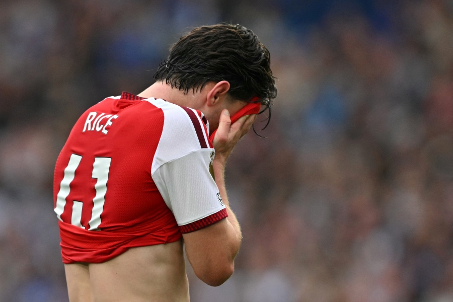 El vigente campeón Arsenal cae con estrépito ante Brighton 