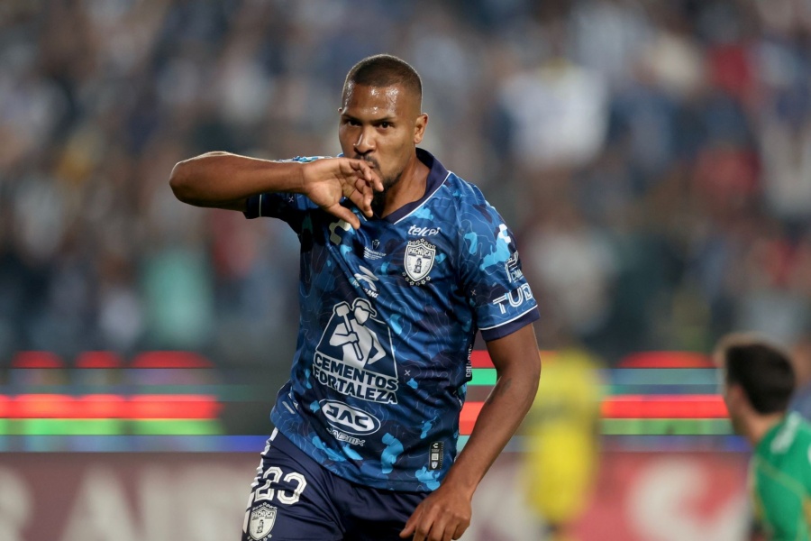 Pachuca rescata el empate ante Tijuana con doblete de Salom&oacute;n Rond&oacute;n