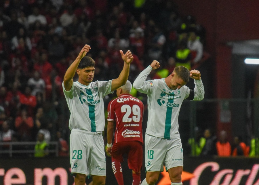 Santos Laguna remonta ante Toluca y se lleva el triunfo en el Nemesio Diez 
