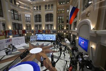 El partido de Putin se perfila ganador en elecciones rusas marcadas por ataque ucraniano