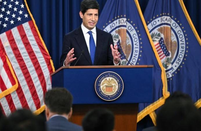 Fed sube tasas de inter&eacute;s a 4%; Trump rechaza la decisi&oacute;n