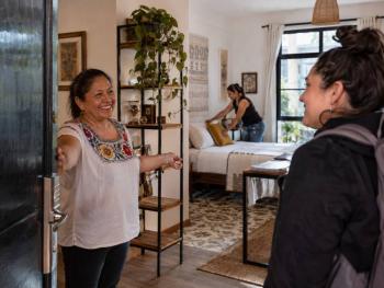 Anfitrionas de CDMX buscan integrarse a la agenda de cuidados para fortalecer la autonom&iacute;a econ&oacute;mica de las mujeres