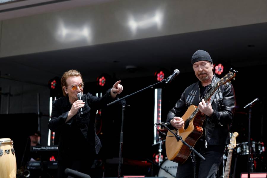 U2 prepara su regreso discográfico con “Carnaval de Luz”