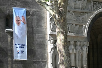 Francia se prepara para acoger al papa Le&oacute;n XIV con un inesperado fervor