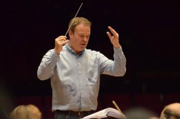 David Reiland asumiraacute la direccioacuten artiacutestica de la Orquesta Filarmoacutenica de la Ciudad de Meacutexico en 2027