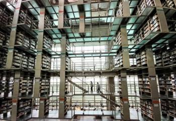 Biblioteca Vasconcelos conmemora dos d&eacute;cadas con oferta cultural y renovaci&oacute;n bibliogr&aacute;fica ante rezago educativo en lectura