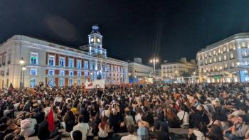 Protesta masiva por la vivienda en Madrid culmina con acampada en Puerta del Sol
