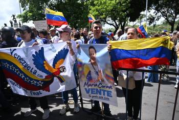 Caravanas opositoras exigen en varios estados de Venezuela el regreso de Mar&iacute;a Corina Machado