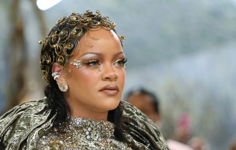 La acusada de atacar la casa de Rihanna está en condiciones mentales para ser juzgada