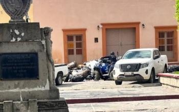 Contratistas supenden recolecci&oacute;n de basura en Cadereyta por falta de pagos