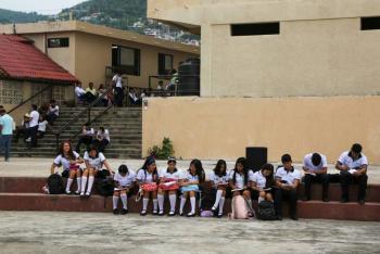 M&eacute;xico mantiene rezago en educaci&oacute;n media superior pese a reducci&oacute;n en una d&eacute;cada