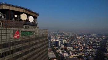 Caen 45 por ciento las exportaciones de crudo de Pemex en agosto tras priorizar refinacion nacional