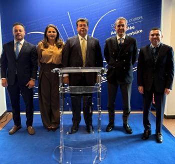 Tecnolog&iacute;a debe avanzar sin dejar atr&aacute;s a la humanidad: Haces; llama a recuperar di&aacute;logo internacional