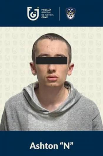 Lex Ashton es trasladado a un hospital y aplazan su audiencia hasta octubre