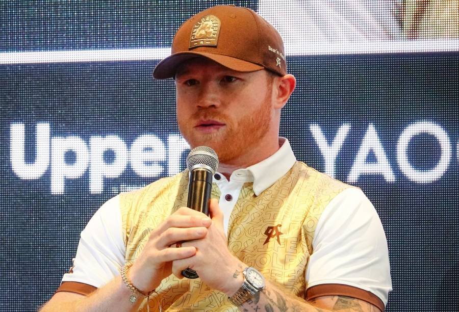 Canelo Álvarez ya tuvo contacto con Emilio Azcárraga para pelear en el Estadio Banorte
