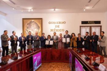 Sheinbaum firma acuerdos para fortalecer producci&oacute;n y sanidad del aguacate de exportaci&oacute;n