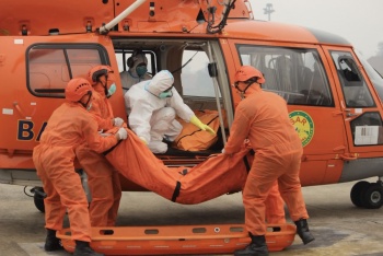 Indonesia detiene a capit&aacute;n de ferri por mortal naufragio