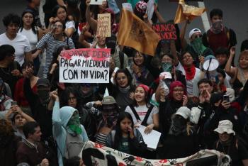 Embajada de Estados Unidos alerta por riesgo de vandalismo en marcha del 2 de octubre en Ciudad de M&eacute;xico
