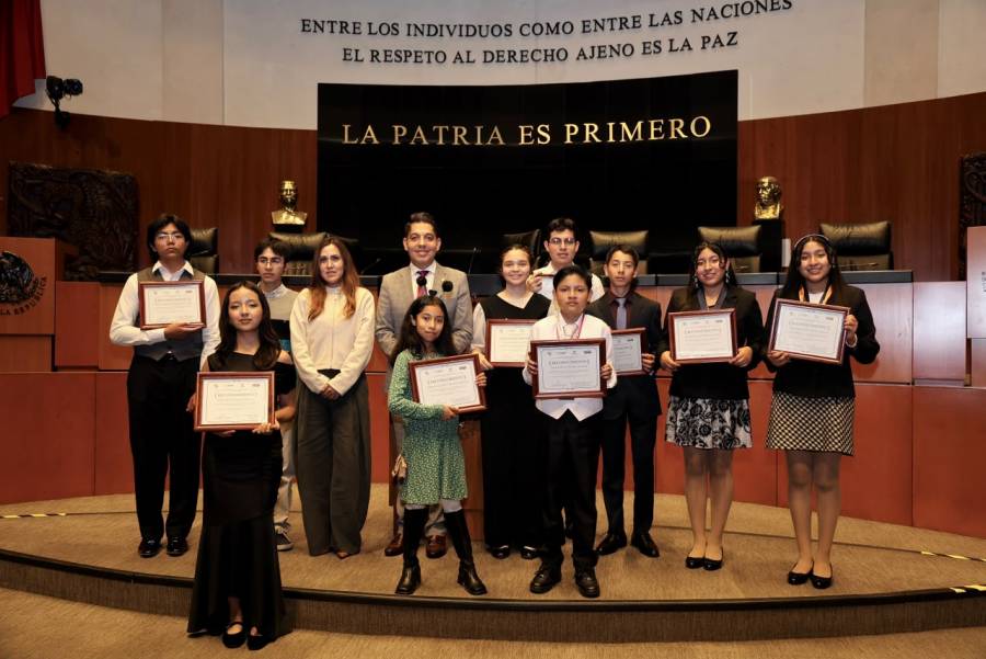 Senado reconoce a niñas, niños y adolescentes destacados por su talento y compromiso  