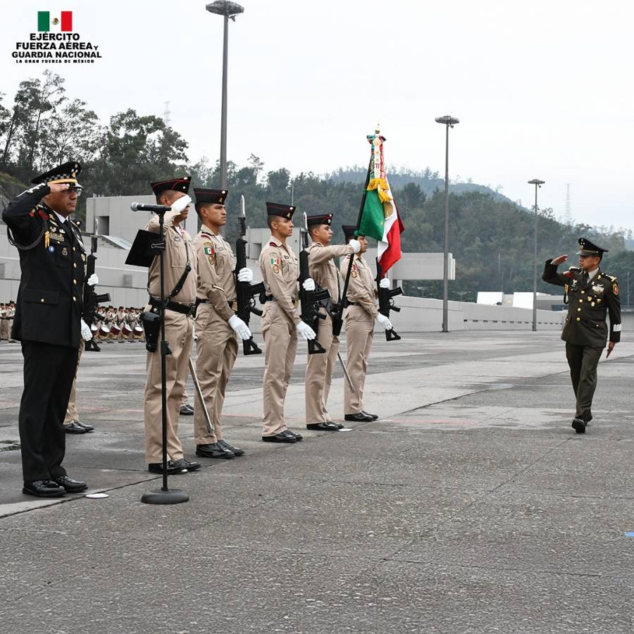 Juan José Montiel Maldonado asume la dirección del Heroico Colegio Militar