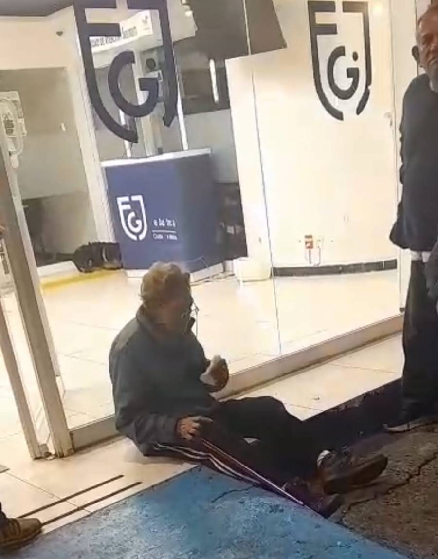 Falla en registros de la FGJCDMX provoca detención de hombre que conducía auto recuperado en 2022 