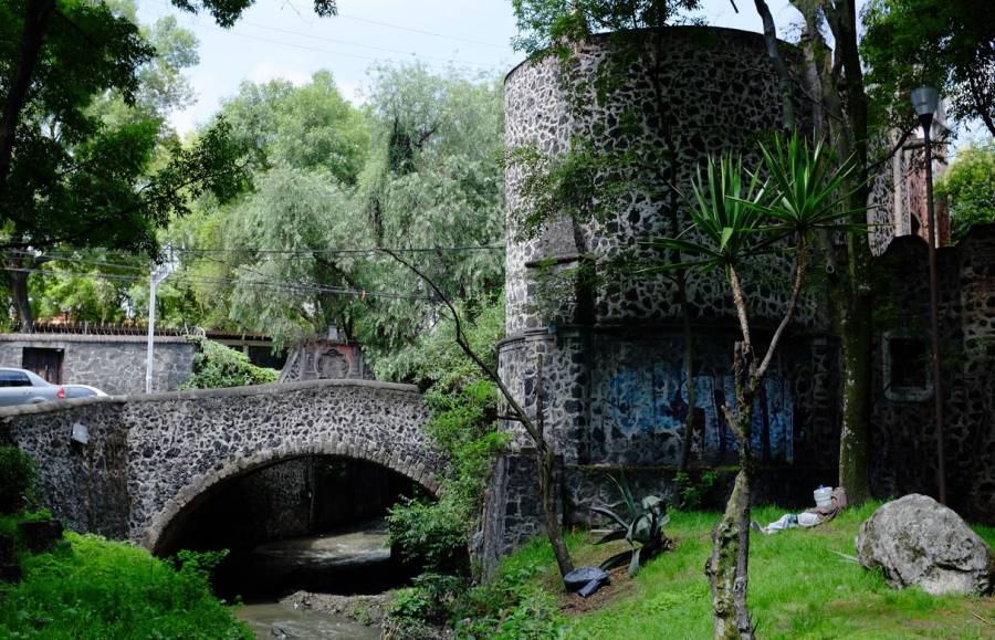 Alcaldía Coyoacán protege el Puente de Panzacola y refuerza medidas contra el estacionamiento irregular