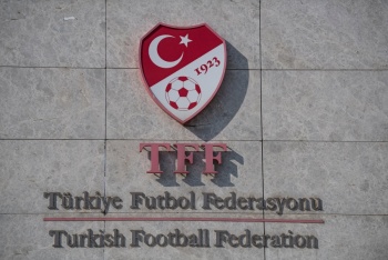 Presidente de Federaci&oacute;n de Turqu&iacute;a se desmarca de esc&aacute;ndalo arbitral