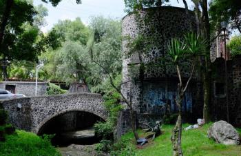 Alcald&iacute;a Coyoac&aacute;n protege el Puente de Panzacola y refuerza medidas contra el estacionamiento irregular