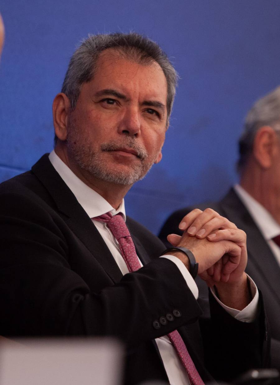 Hacienda fortalece recaudación fiscal mediante el combate al huachicol y la evasión sin crear nuevos impuestos 