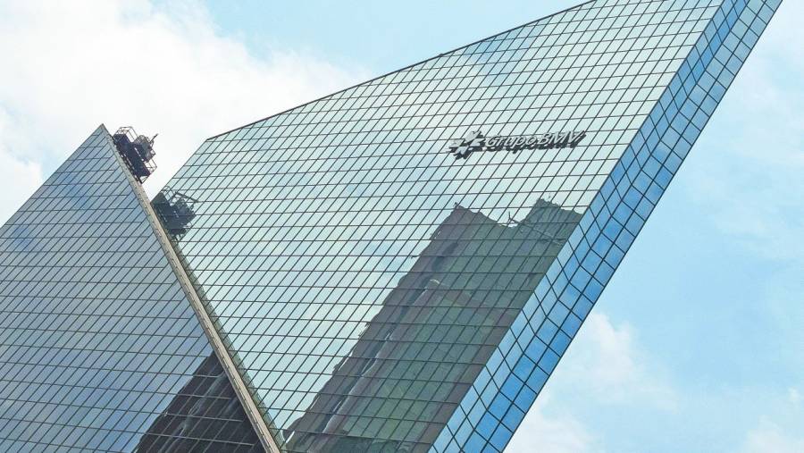 Bolsa Mexicana liga tres jornadas al alza; Orbia y Cemex impulsan avance del mercado  