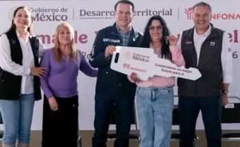 Infonavit entrega 303 viviendas a familias de Lerdo, Durango, dentro del Programa de Vivienda para el Bienestar