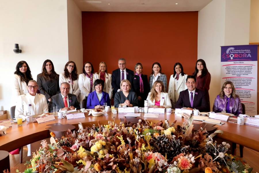 Emmanuel Reyes impulsa reformas para fortalecer la autonomía económica y los derechos patrimoniales de las mujeres