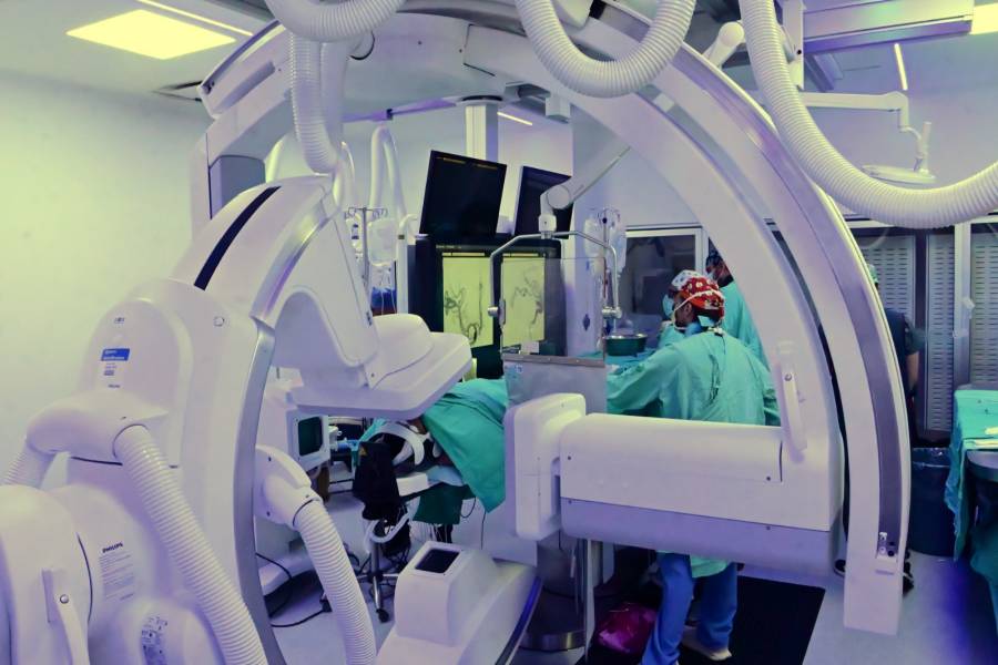 Instituto Nacional de Neurología y Neurocirugía cuenta con Terapia Endovascular de alta especialidad en infarto cerebral y aneurismas