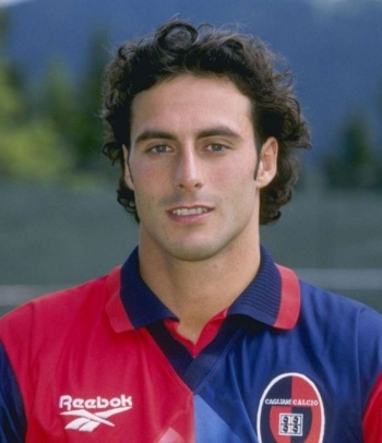 Exfutbolista suizo Ramon Vega desea ser candidato a presidencia de la FIFA