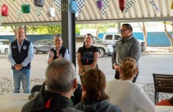 Ense&ntilde;an ejercicios a cuidadores de personas con discapacidad en Corregidora