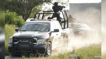 Mueren tres elementos de Fuerza Civil tras volcadura de patrulla en Escobedo, Nuevo Le&oacute;n