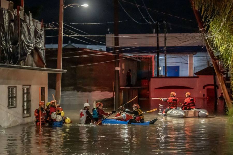 Tormenta Rachel deja familias evacuadas e inundaciones en Baja California