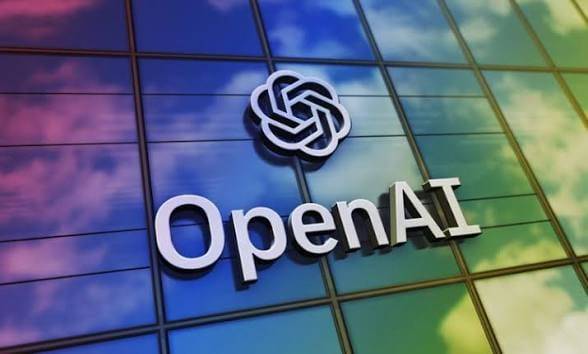 Anthropic advierte que modelos compactos de IA podrían replicarse de forma autónoma en dispositivos inteligentes antes de 2027