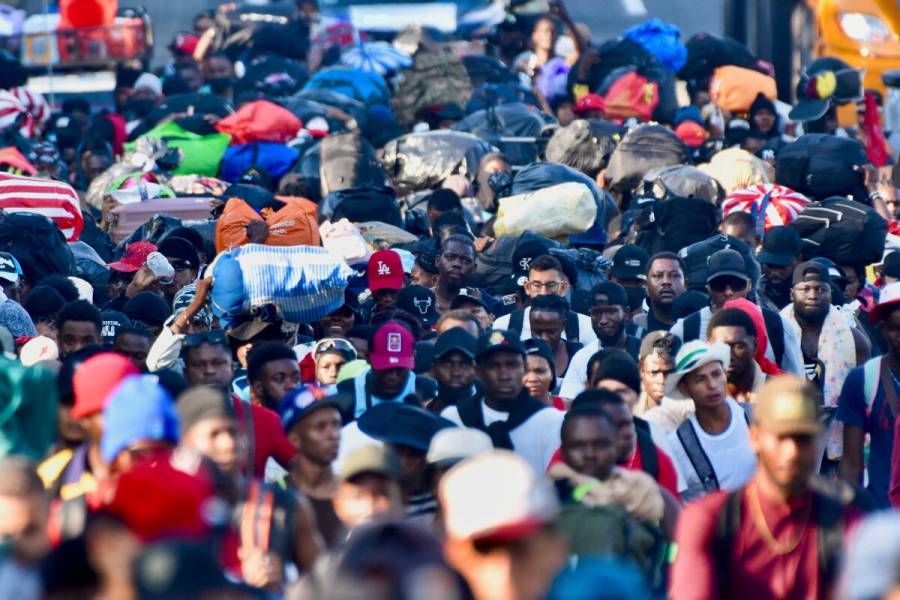 Estados Unidos advierte que las caravanas migrantes “fracasarán” y presume caída de cruces irregulares